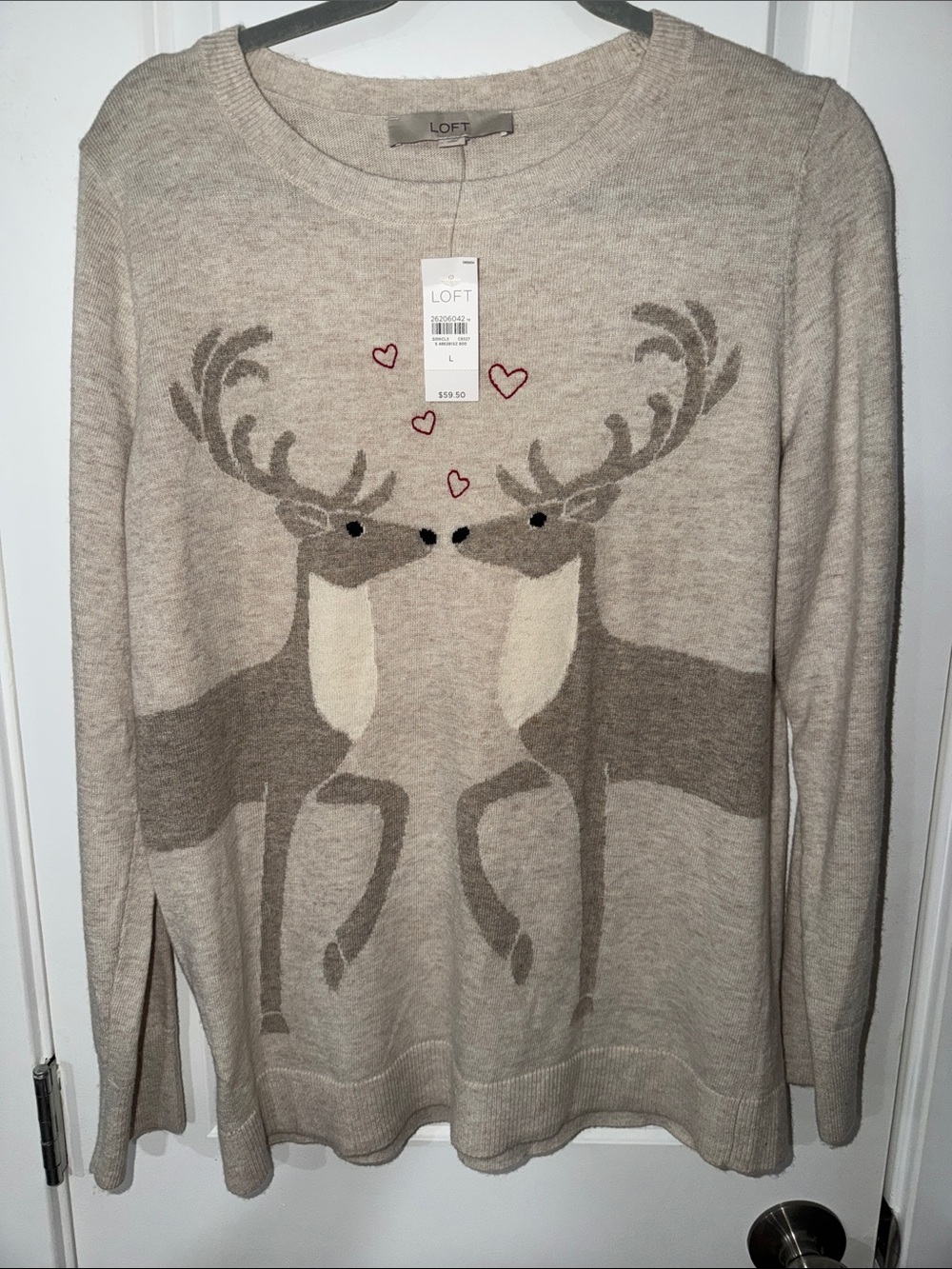 BNWT LOFT Beige Reindeer Intarsia Crewneck Sweater with Red Heart Accents